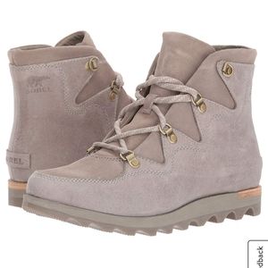SOREL Women's Sneakchic Alpine Kettle Boot 9.5